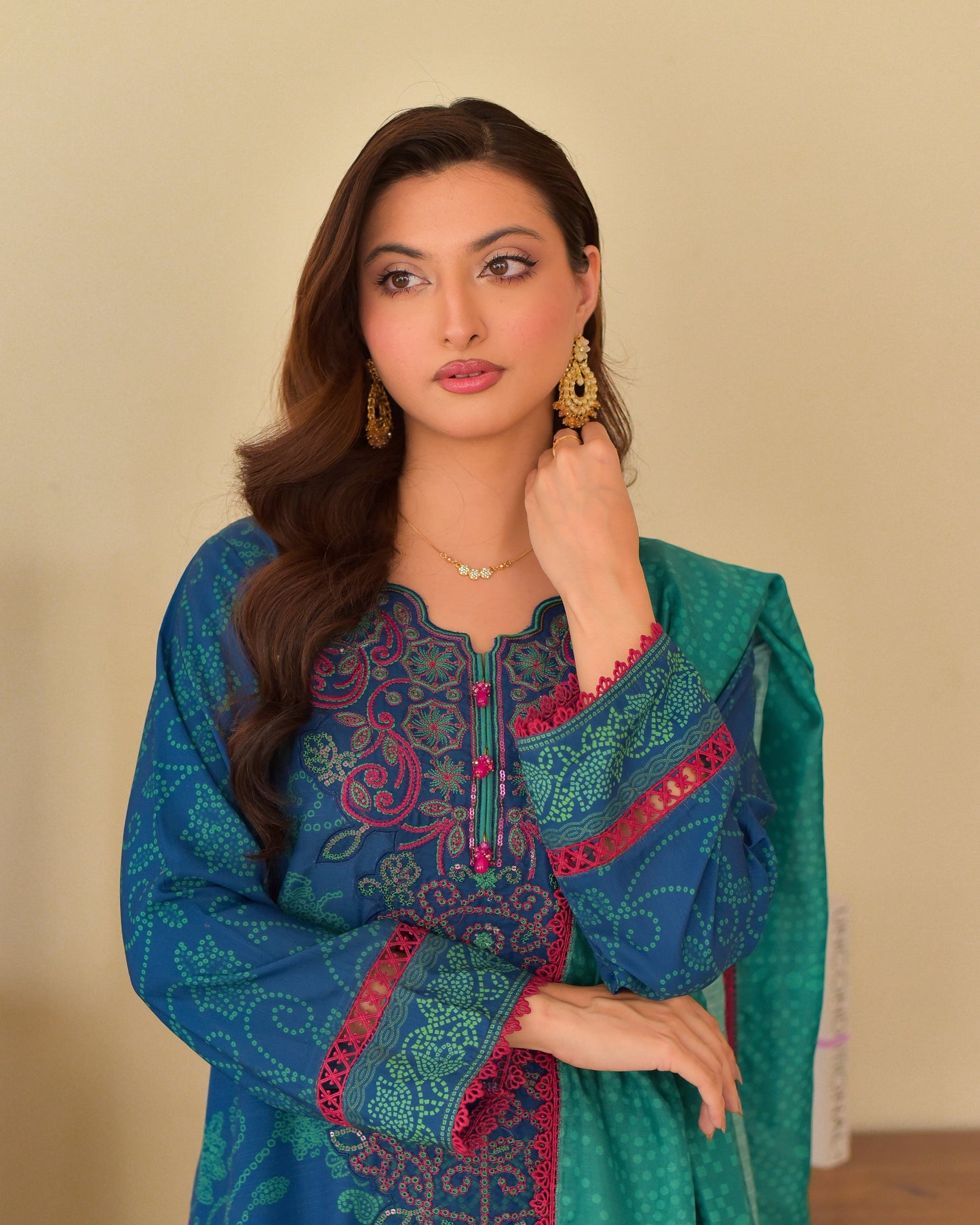 Luxury Winter Slub Cambric Suit | Embroidered 3-Piece with Cozy Dupatta